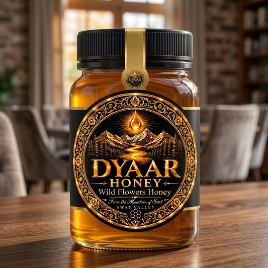 Dyaar Wild Flowers Honey close-up on a dining table